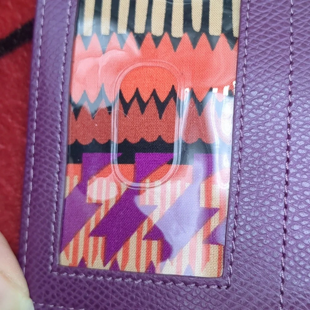 Vera Bradley Slim Traveler Organizer Wallet - Picture 6 of 12
